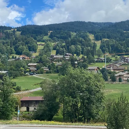 71m2 Pres De Megeve, 2 Chambres, Terrasse En Toiture, Parking Couvert, Tennis En Ete Apartment