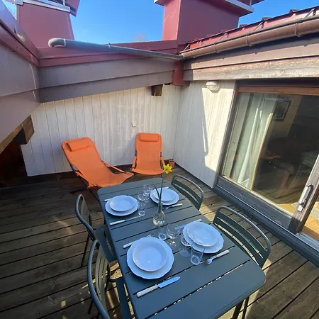 71m2 Pres De Megeve, 2 Chambres, Terrasse En Toiture, Parking Couvert, Tennis En Ete *
